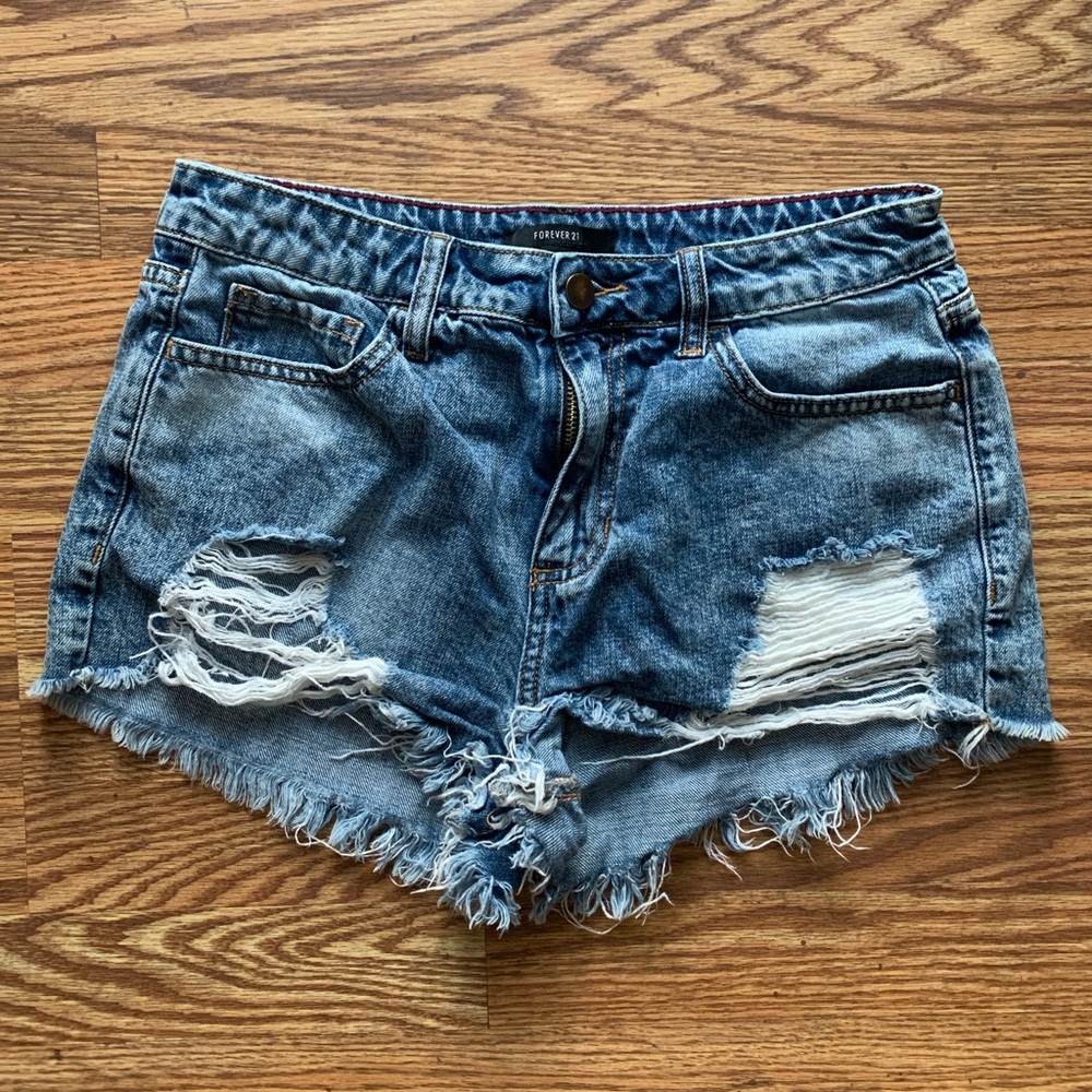 Forever 21 distressed jean shorts